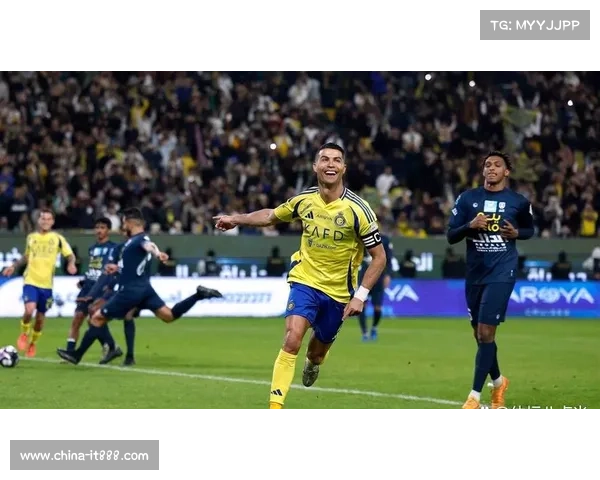 捷克前锋希季尔期待与C罗激烈对抗挑战足球顶尖高手